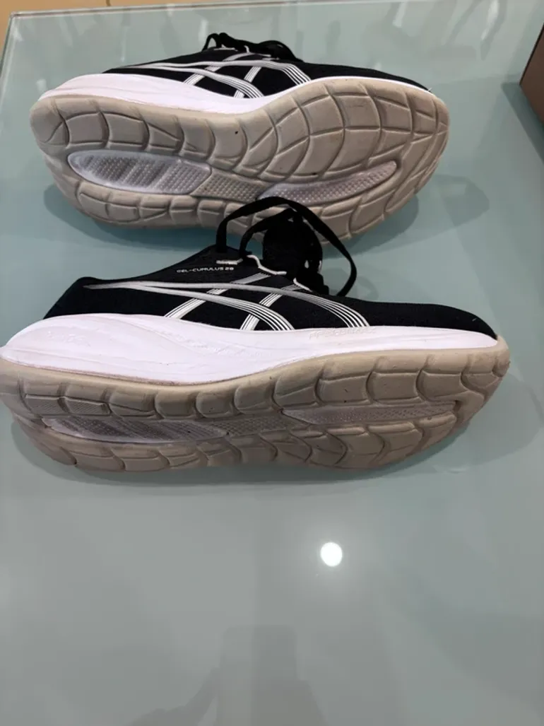Tweedehands White Gel-Cumulus 28 bike — afbeelding 2 van 4