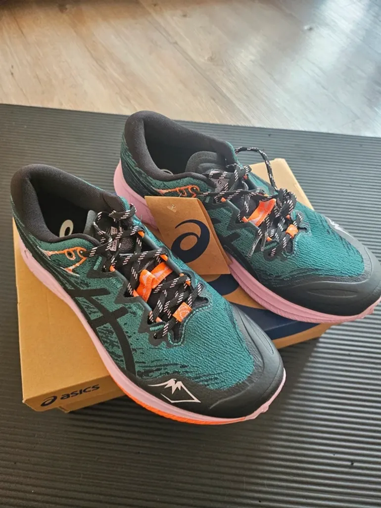 Použité Asics Fuji Lite 5 bike — obrázek 2 z 3