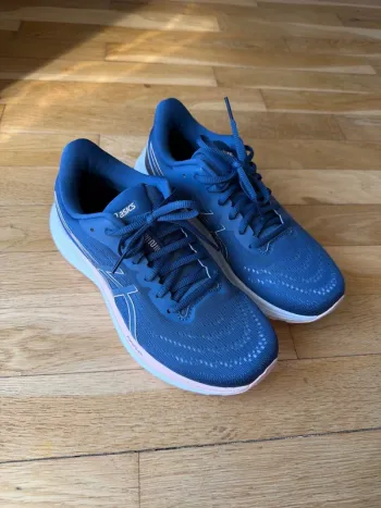 Použité Asics Gel Kinjo bike