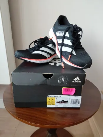 Gebrauchtes Adidas Adizero adios 5 bike