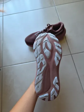 Used Asics GT 2000 14 bike — image 4 of 4