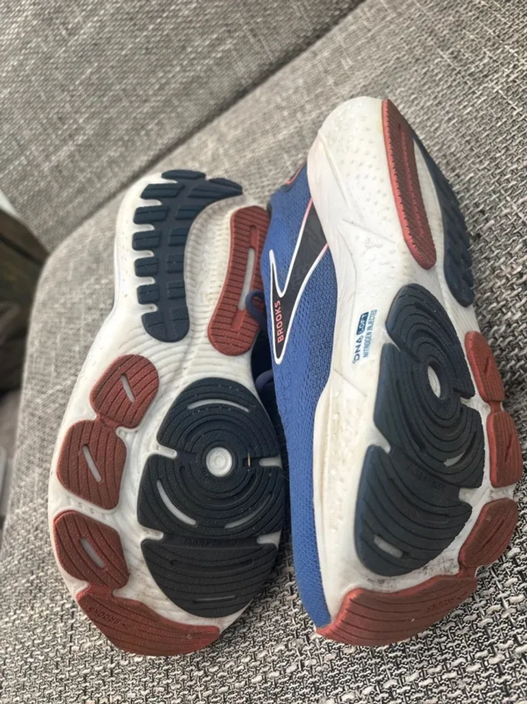 Used Brooks Glycerin 21 bike — image 2 of 6