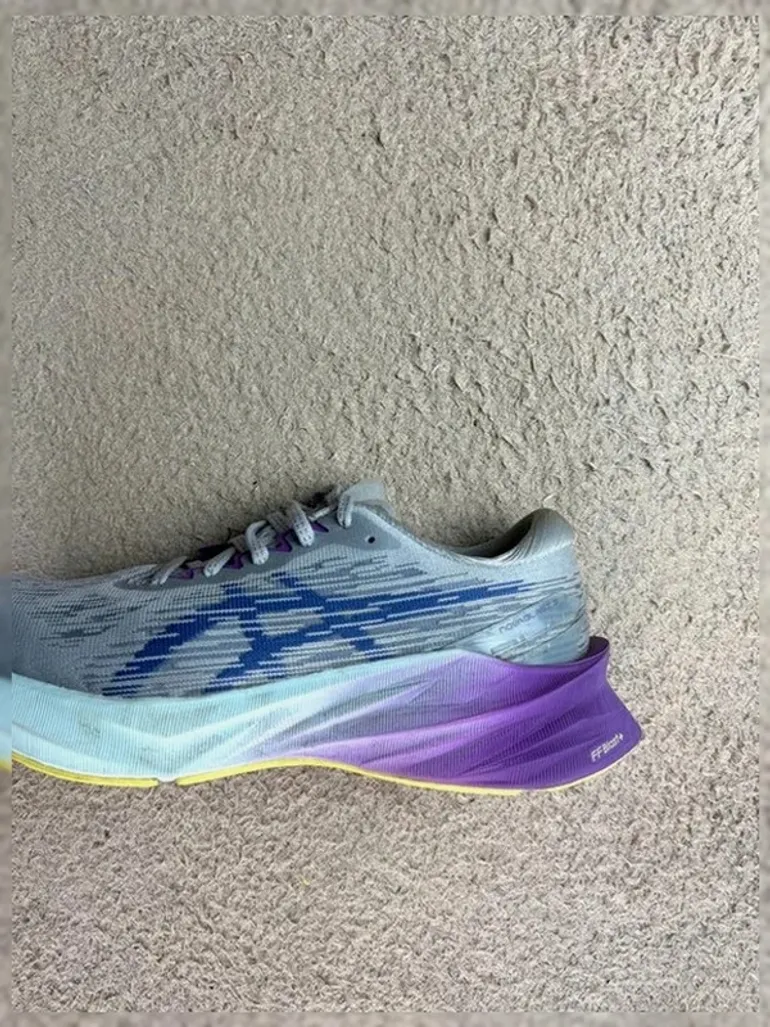 Adidas Novablast 3 bike usato — immagine 2 di 7