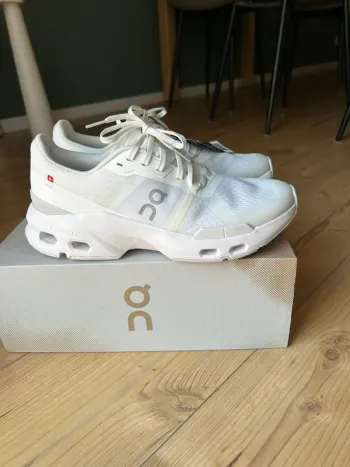 Gebrauchtes White Cloudpulse bike — Bild 2 von 7