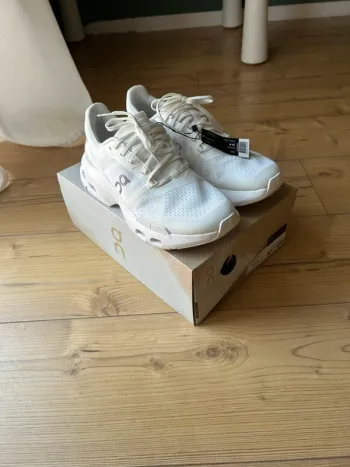 Gebrauchtes White Cloudpulse bike