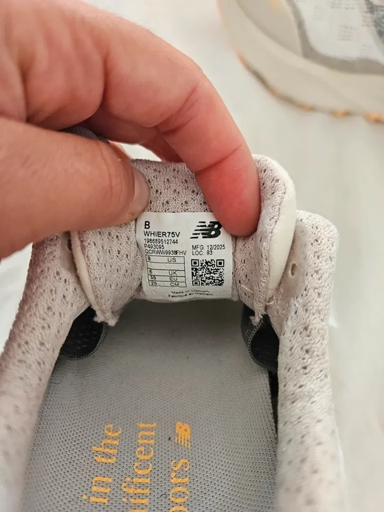 Używany New Balance Hierro v9 bike — zdjęcie 5 z 7