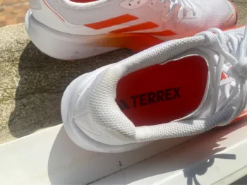 Orange Terrex Agravic 3 bike d'occasion — image 7 sur 9