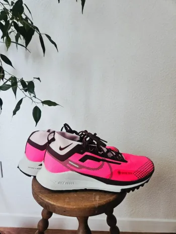 Under Armour Nike Trail 4 Pegasus bike de segunda mano