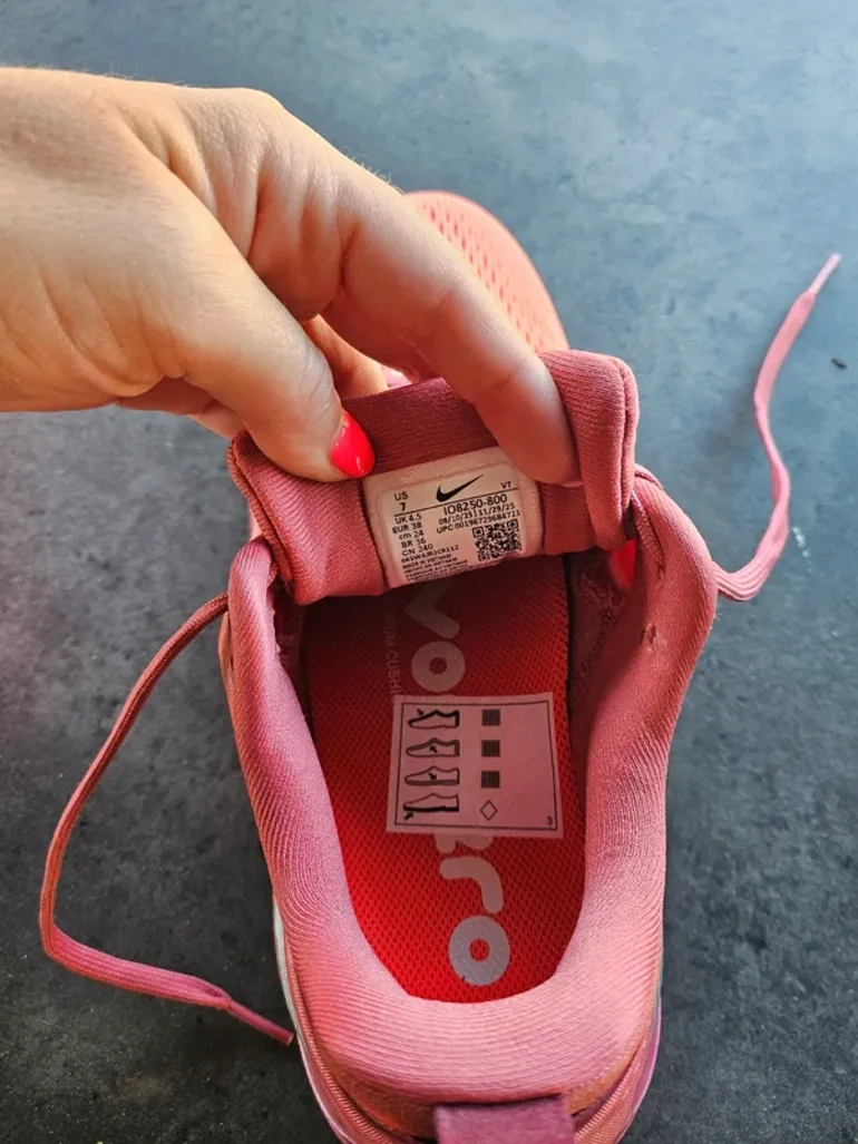 Używany Nike Running Shoes bike — zdjęcie 2 z 5
