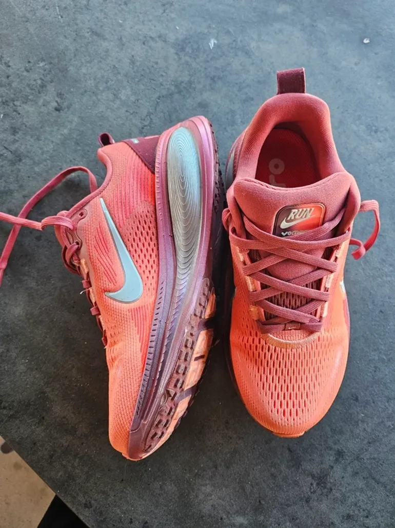Używany Nike Running Shoes bike — zdjęcie 4 z 5