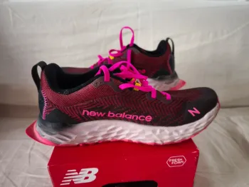 Used New Balance Fresh Foam bike — image 4 of 7