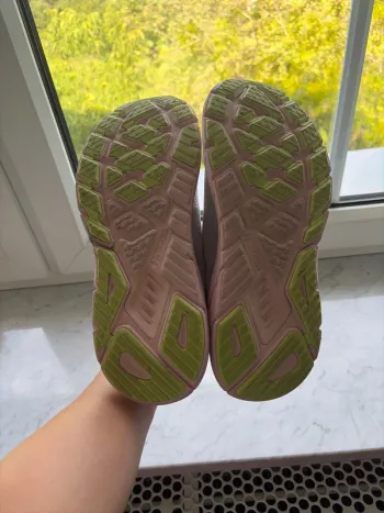 Hoka Arahi 7 bike usato — immagine 5 di 6