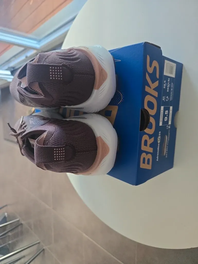 Brugt Brooks Running shoes bike — billede 6 af 6