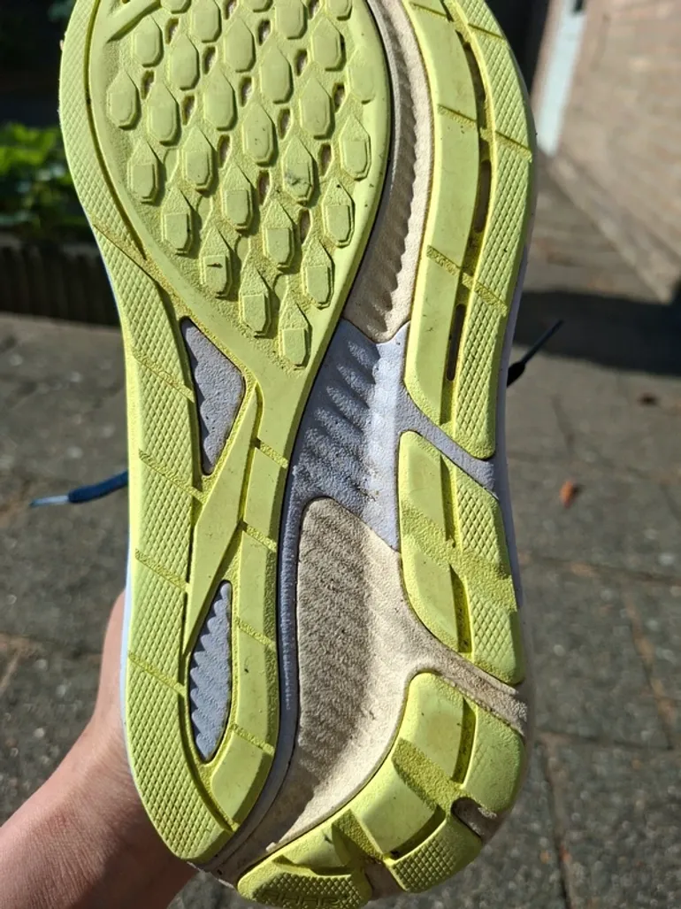 Używany Asics GT 4000 bike — zdjęcie 6 z 15