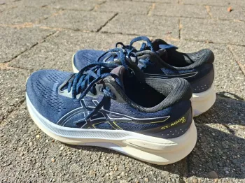 Gebrauchtes Asics GT 4000 bike