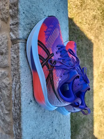 Używany Asics Megablast bike
