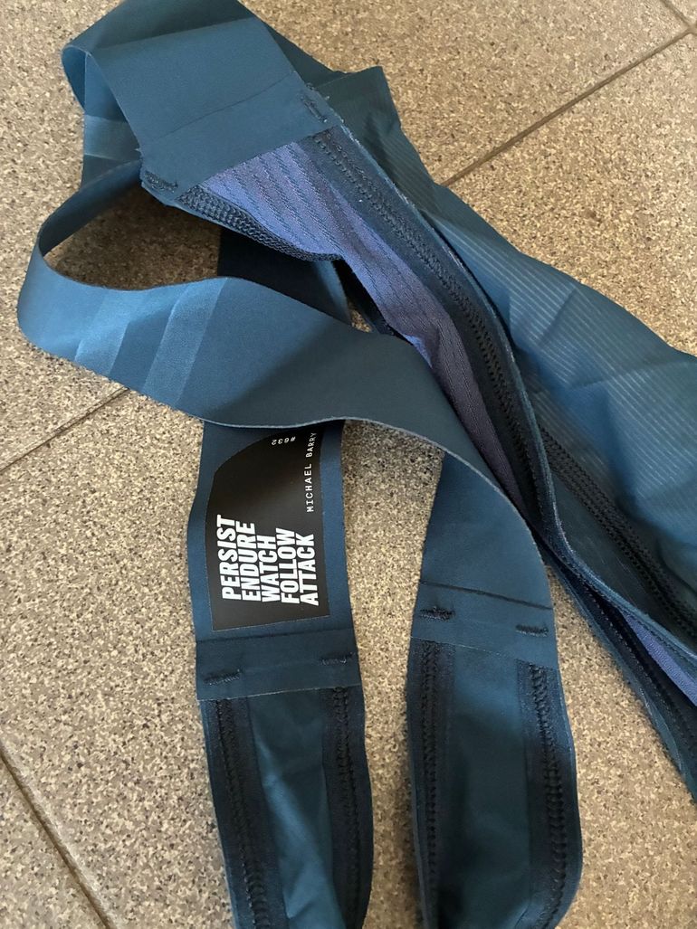 Brugt Rapha Pro Team Powerweave Bib Shorts 2026 bike — billede 3 af 6