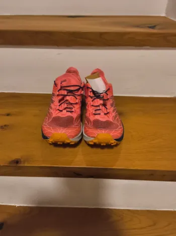 Käytetty Ideal Asics Laufschuhe bike — kuva 3 / 7