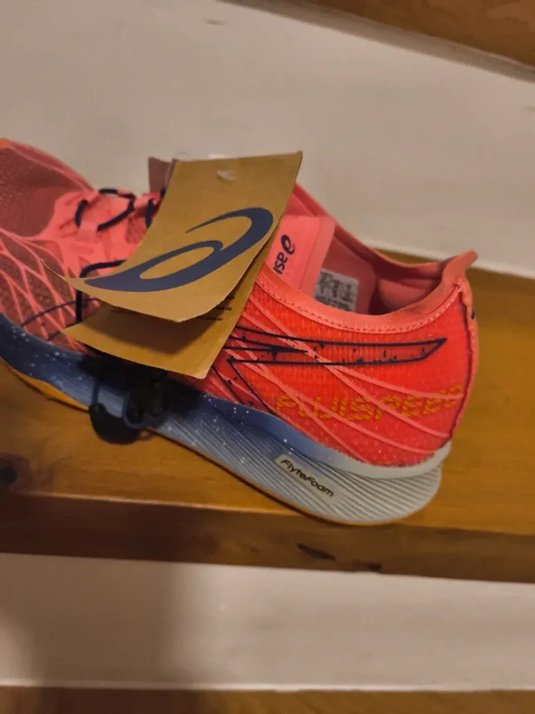 Käytetty Ideal Asics Laufschuhe bike — kuva 7 / 7