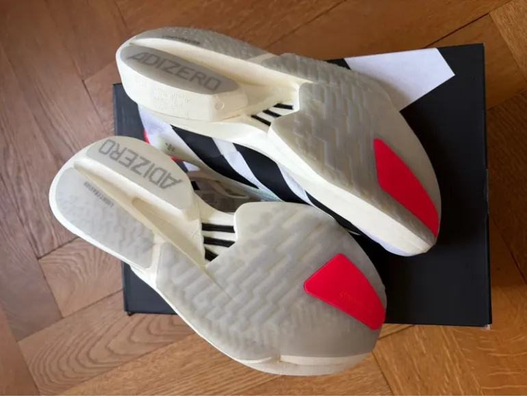 Gebrauchtes Pro Adizero Adios 4 bike — Bild 4 von 4