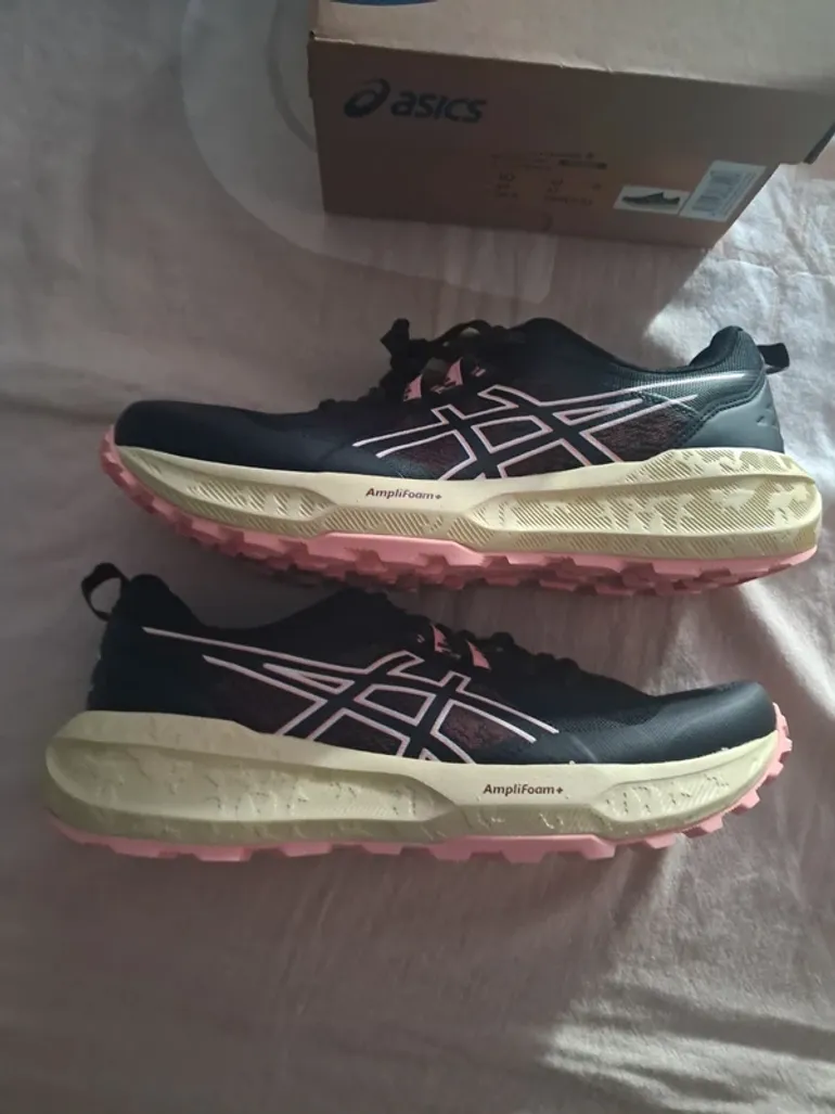 Używany Asics Gel Sonoma 8 bike — zdjęcie 2 z 6