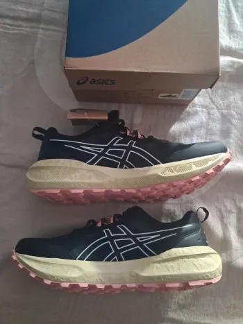 Używany Asics Gel Sonoma 8 bike — zdjęcie 3 z 6