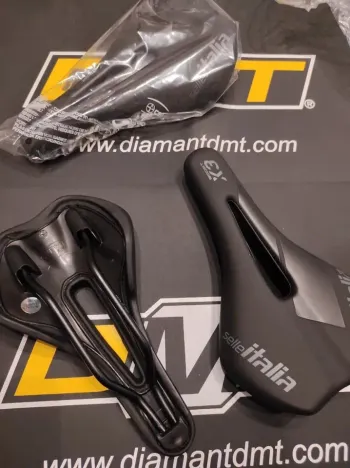 Gebrauchtes Selle Italia X3 Boost TM Manganese 2026 bike