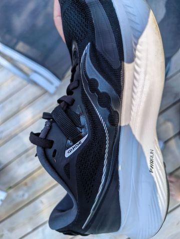Used Saucony Guide 2025 bike — image 2 of 3