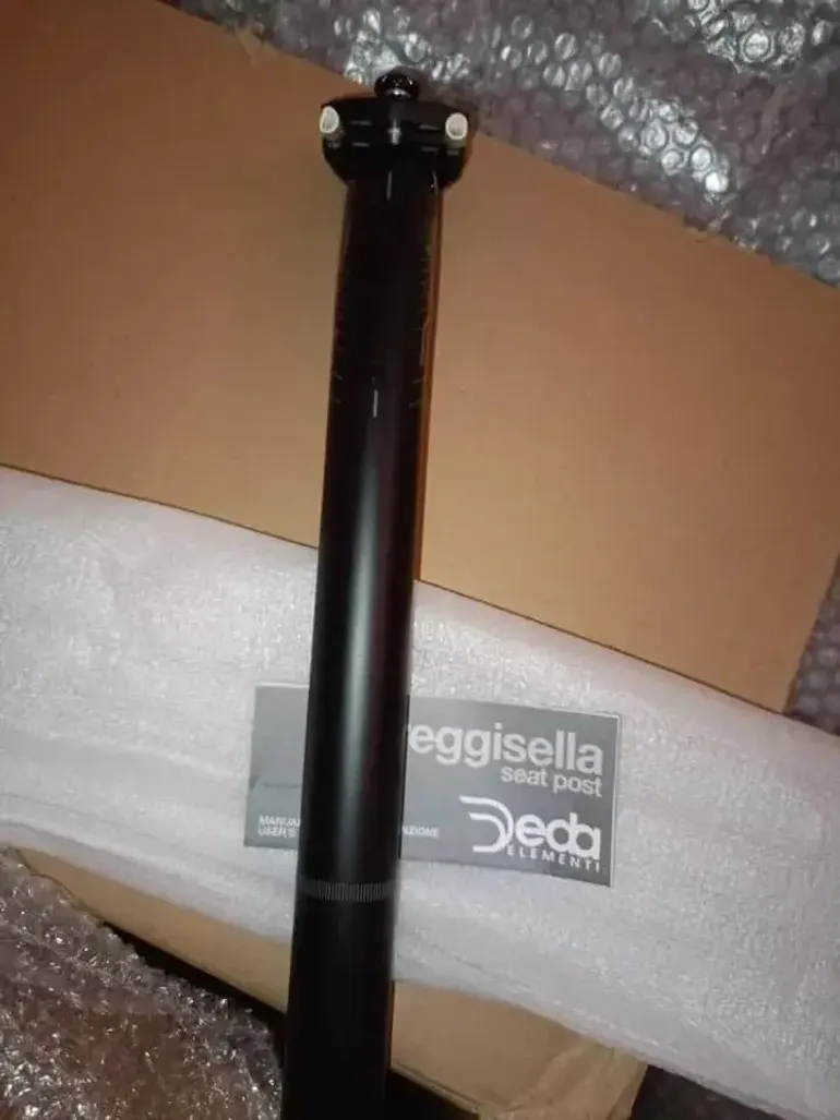 Brugt Deda Elementi Superzero Carbon Seatpost 2026 bike — billede 6 af 6