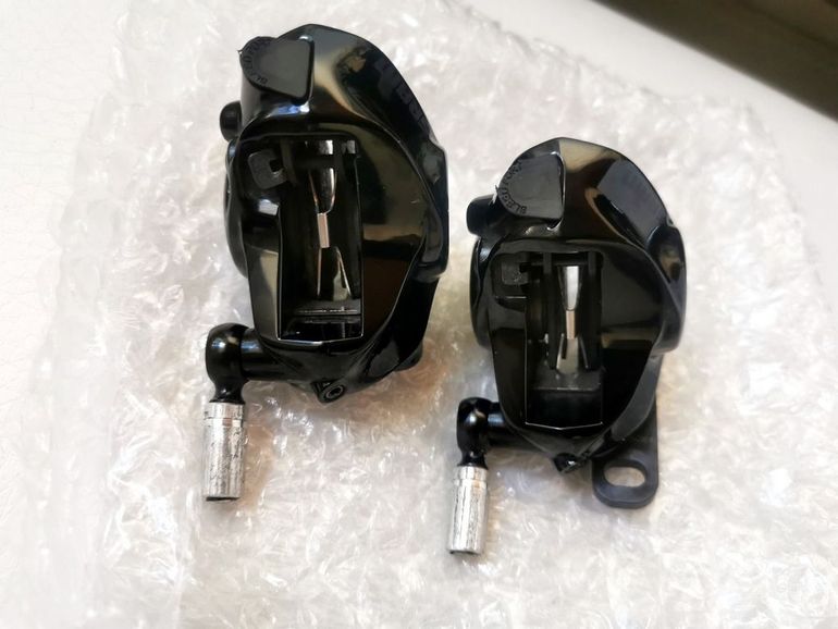 Used Sram S-900 HRD Flat Mount Brake Calipers bike — image 3 of 3