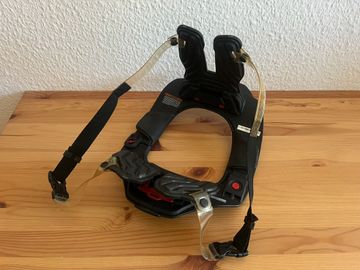 Brugt LEATT DBX 5.5 Neck Brace bike — billede 6 af 6