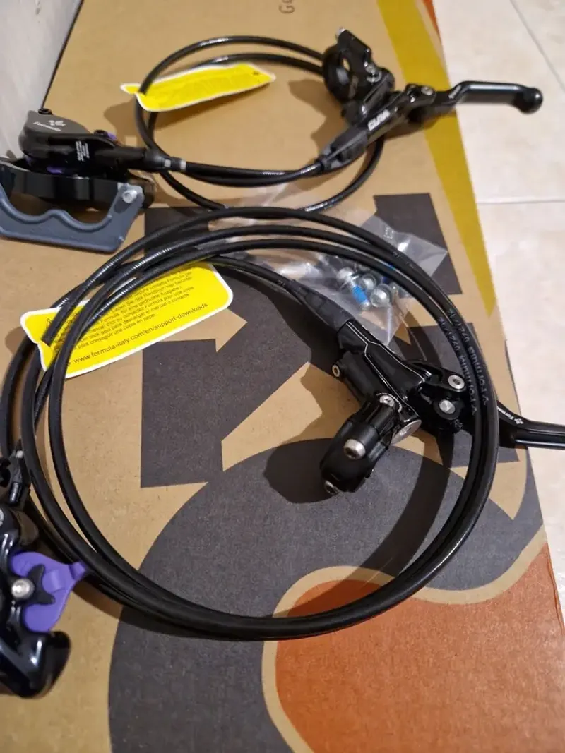 Used Formula Cura 2 Disc Brakes 2026 Brakes