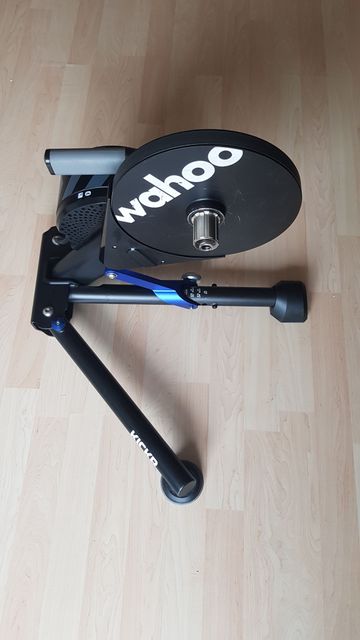 Brugt Wahoo KICKR V5 bike — billede 1 af 4