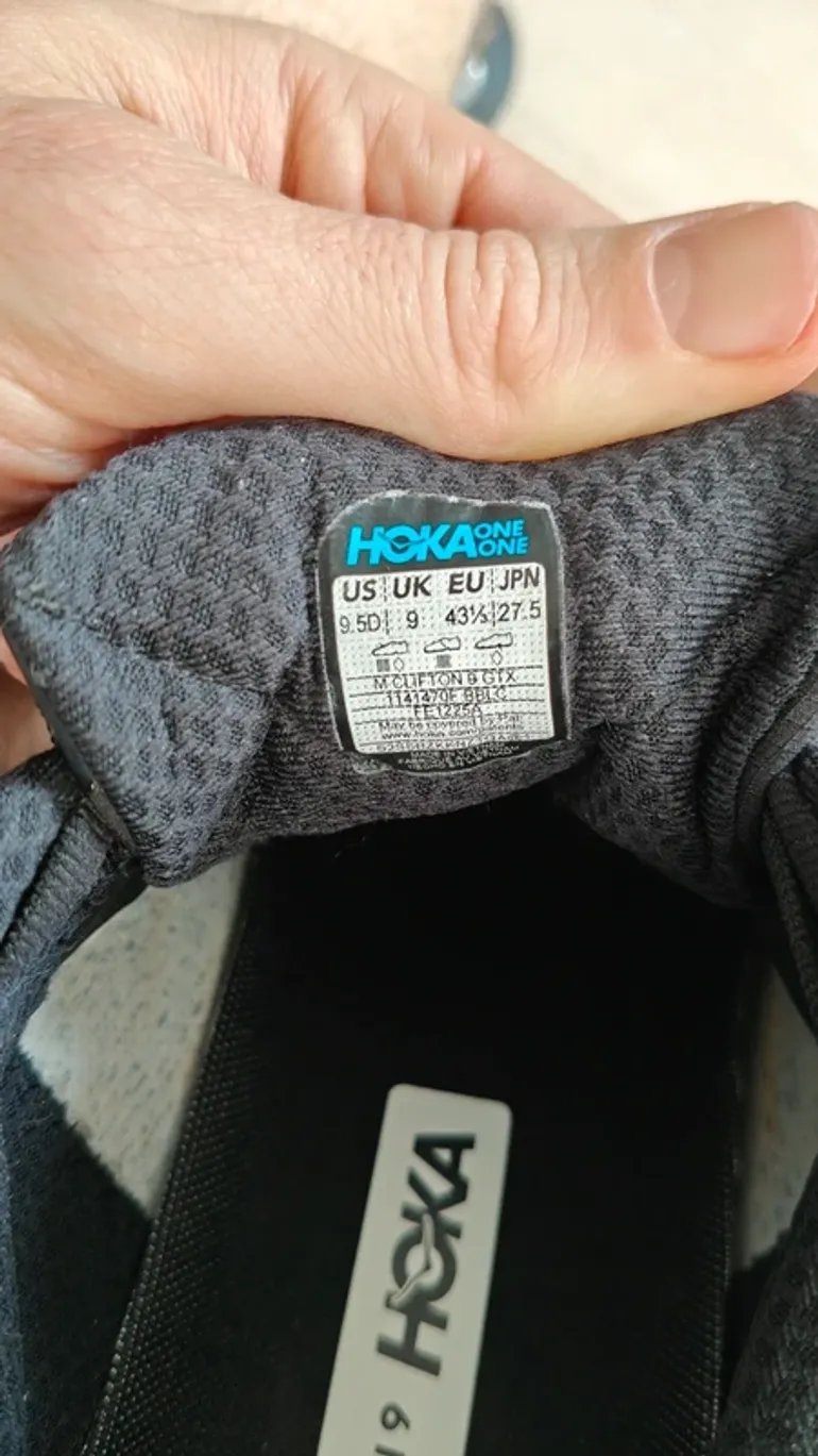 Hoka Clifton 9 GTX bike usato — immagine 7 di 7