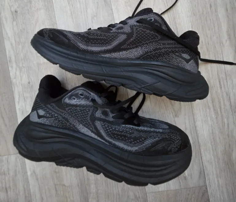 Hoka Clifton 10 bike usato — immagine 3 di 6