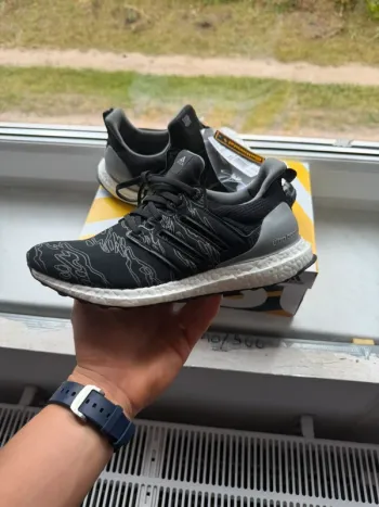 Gebrauchtes Adidas Ultraboost x Undefeated bike
