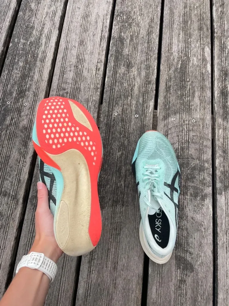 Asics Metaspeed Sky Paris bike d'occasion — image 3 sur 8