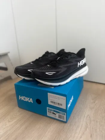 Hoka Clifton 9 bike usato