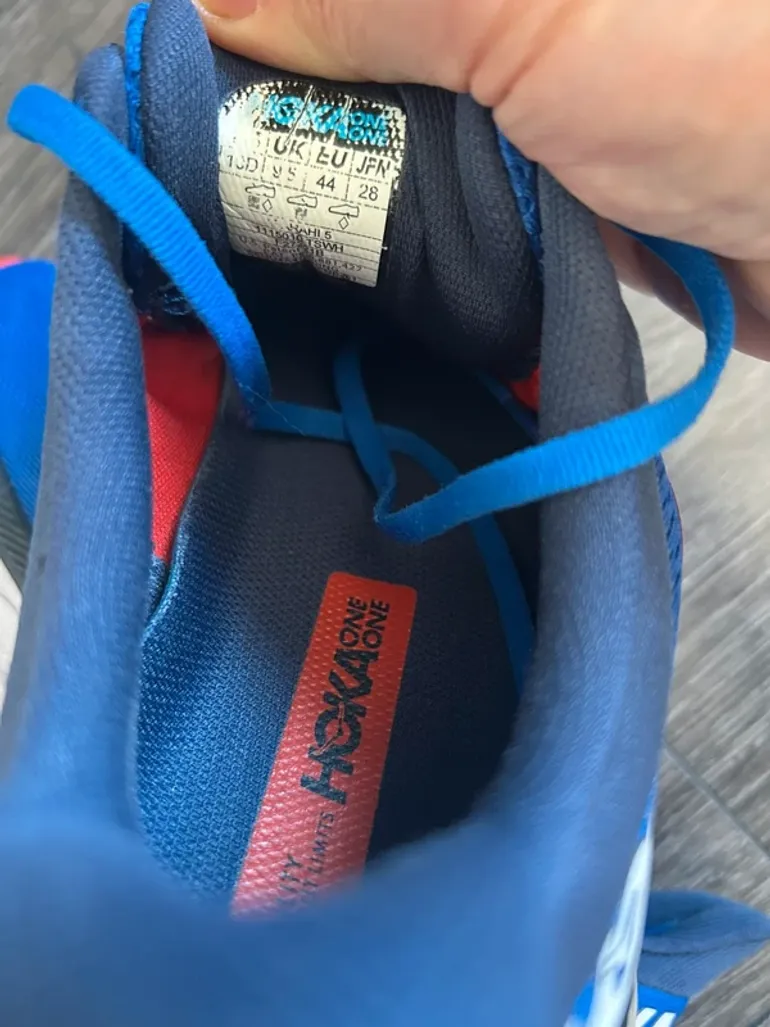 Hoka Arahi 5 bike usato — immagine 5 di 7