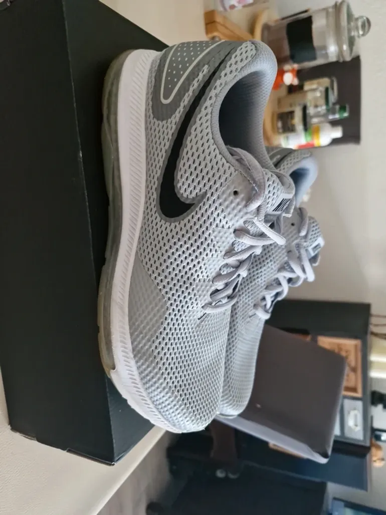 Nike Zoom All Out Low 2 bike d'occasion — image 2 sur 4