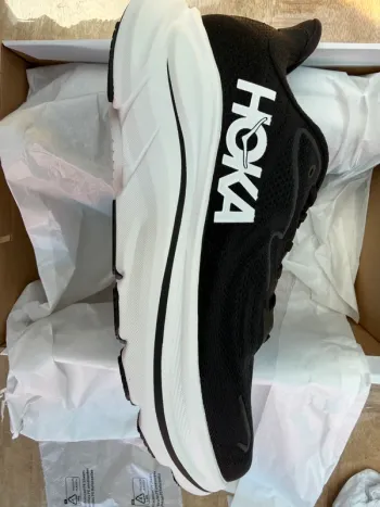 Hoka Clifton 10 bike usato — immagine 3 di 14