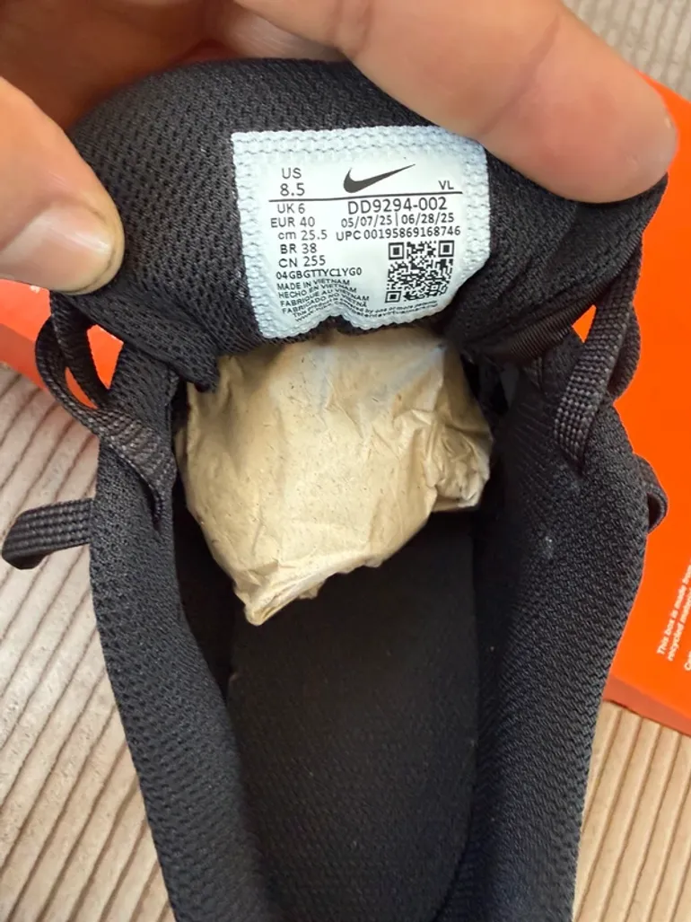 Nike Downshifter 12 bike d'occasion — image 9 sur 11