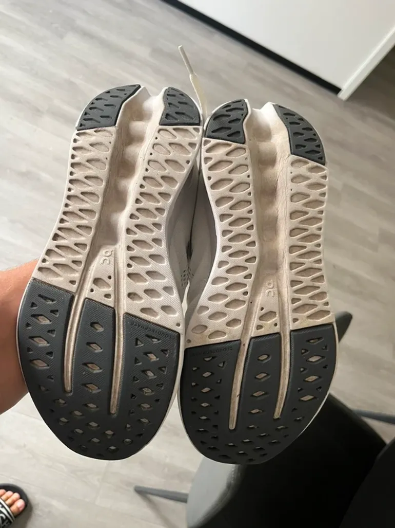 Gebrauchtes On Running Cloudmonster bike — Bild 8 von 9