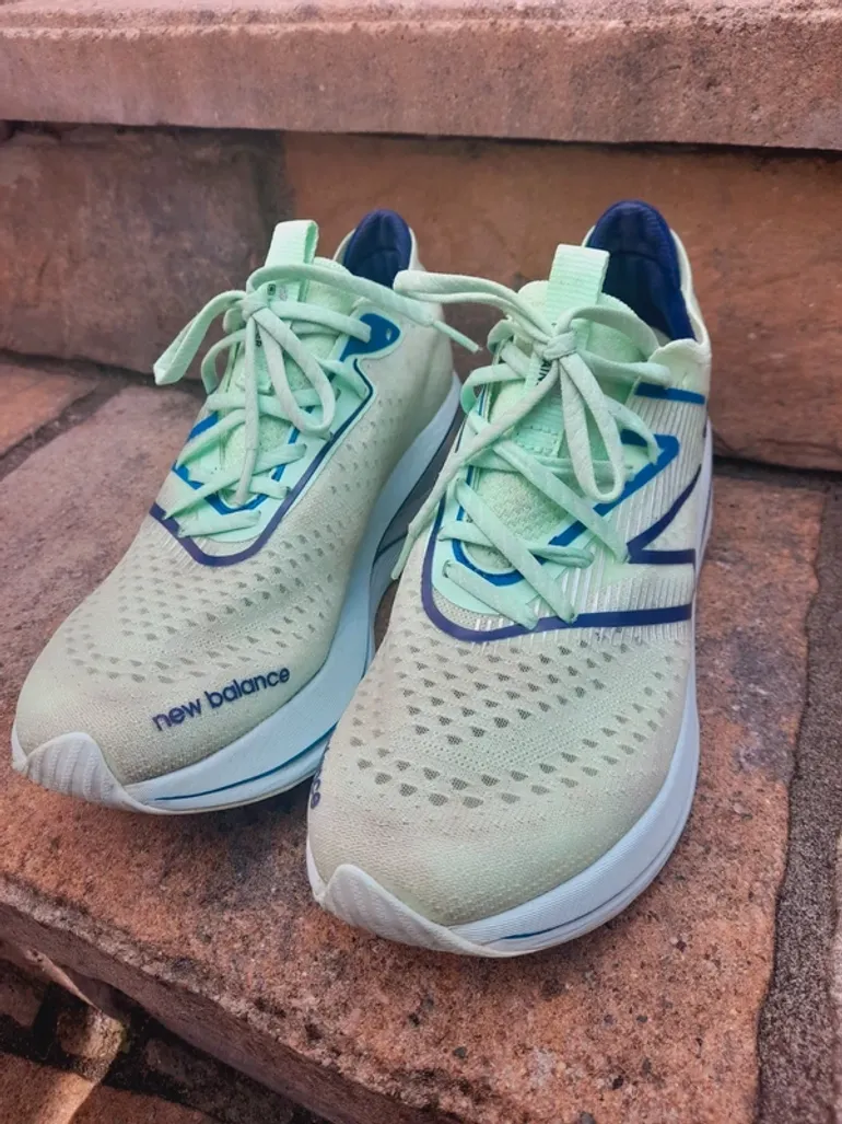 Gebrauchtes New Balance Fuelcell Supercomp trainer V1 bike — Bild 3 von 11