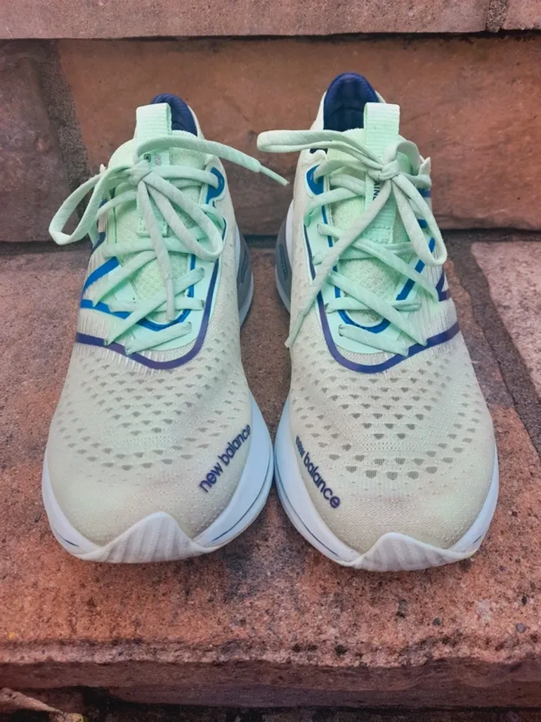 Gebrauchtes New Balance Fuelcell Supercomp trainer V1 bike — Bild 2 von 11