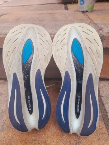 Gebrauchtes New Balance Fuelcell Supercomp trainer V1 bike — Bild 9 von 11