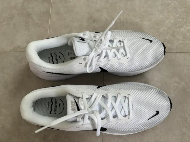 Tweedehands Nike Schuhe bike — afbeelding 2 van 4