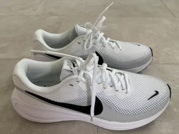 Tweedehands Nike Schuhe bike