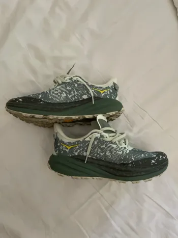 Hoka Speedgoat 6 Gore-Tex bike usato — immagine 3 di 7