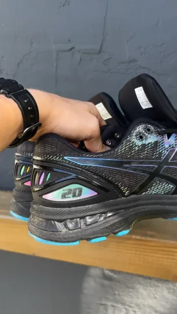 Käytetty Asics Gel Nimbus 20 Liteshow bike — kuva 9 / 9